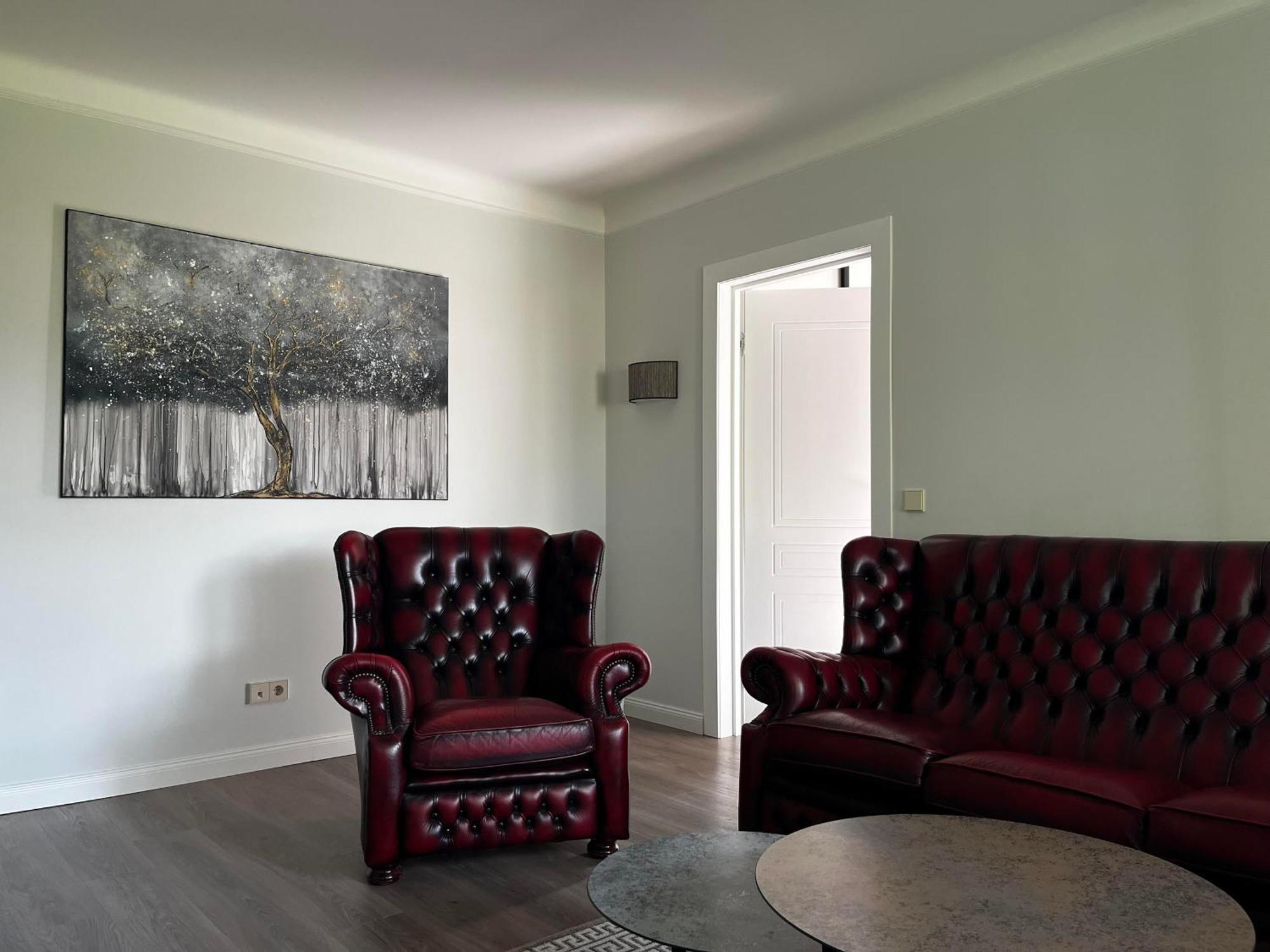Luxuria Modern Apartments - Self Check-In Шяуляй Экстерьер фото